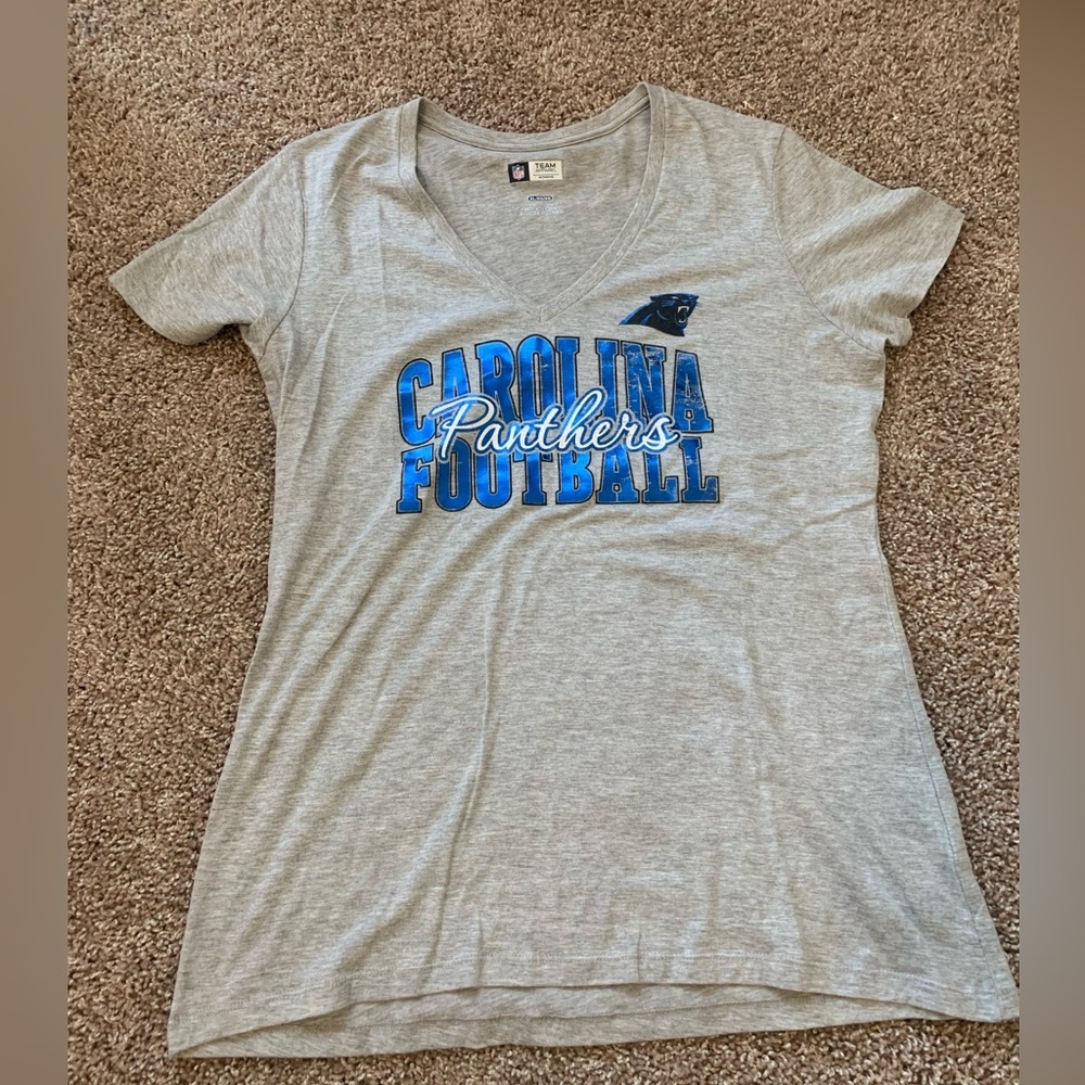Womens Carolina panthers football short sleeve v neck top. NFL